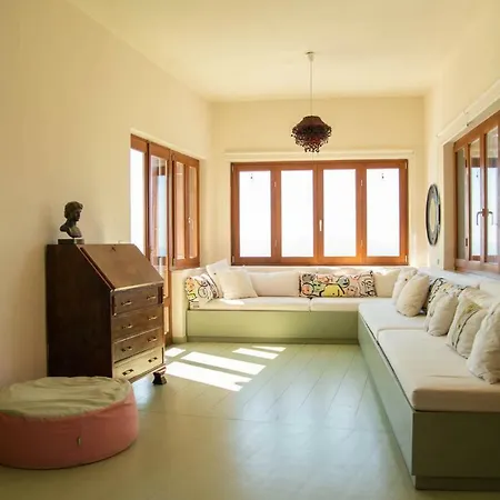 Sky House דירה Tínos