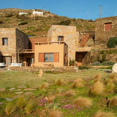 Sky House דירה Tínos